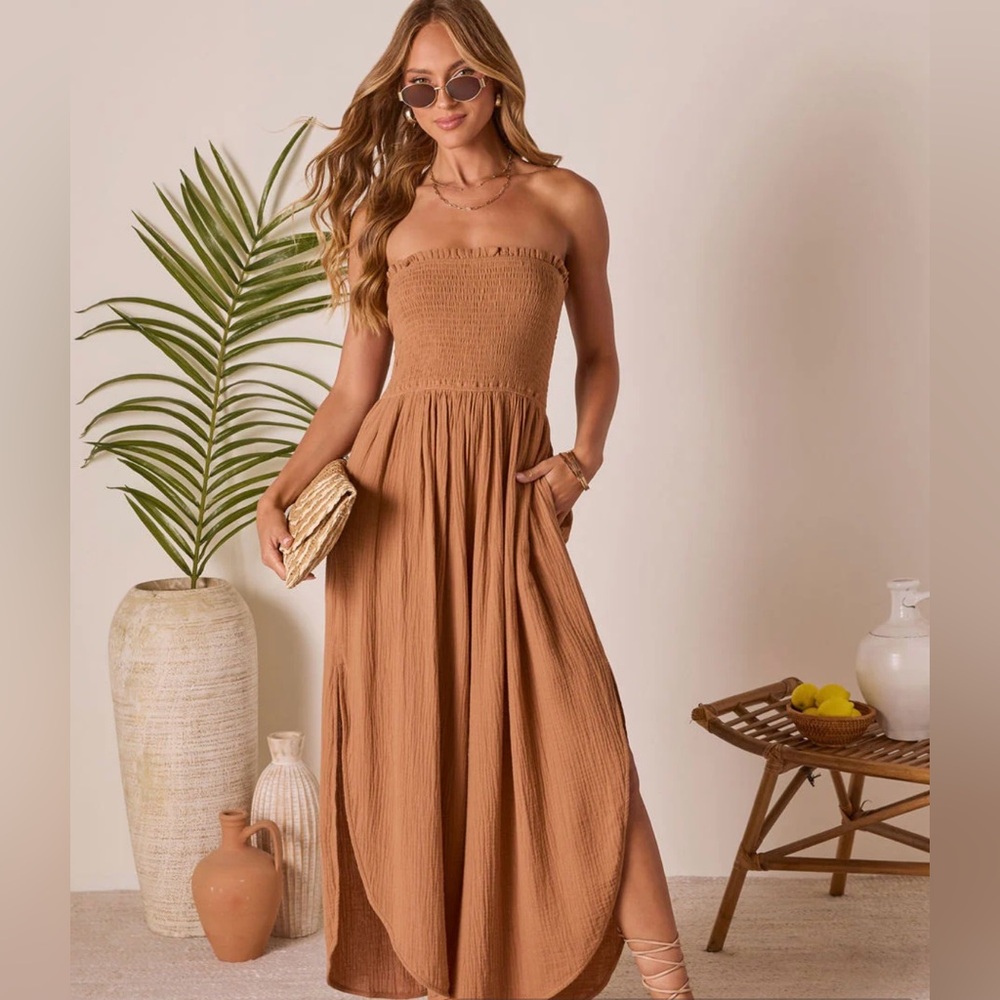 Aakaas Strapless Wide Leg Slit Jumpsuit NWT💕